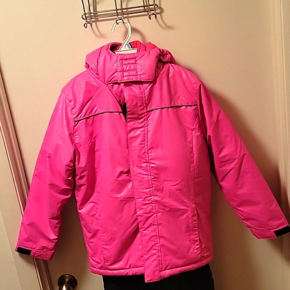 NWOT girl's size 8 pink and black ski suit